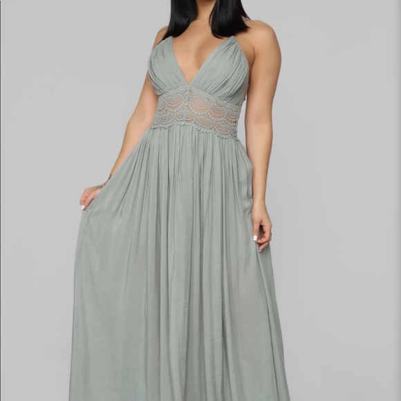 Fashion Nova Dresses & Skirts - Maxi dress